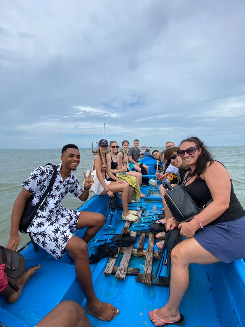 Mnemba Atoll & Sunset Cruise
